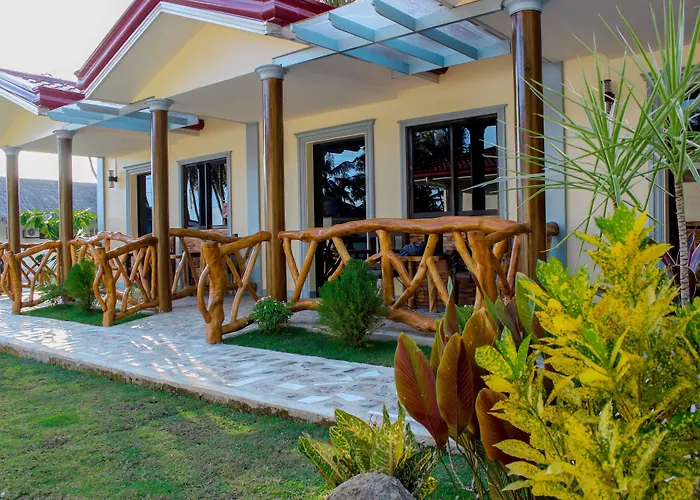 Aloha Seaside Resort
